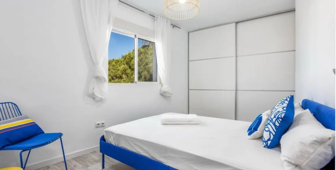 Alquiler a largo plazo de apartamento en planta media en San Pedro de Alcántara 7