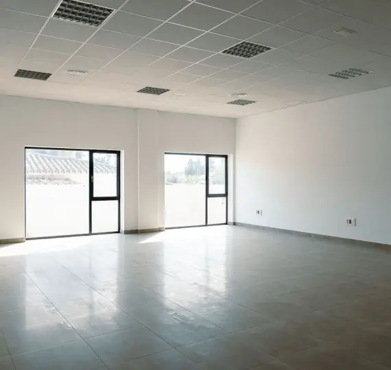 Long-term rent of office in Estepona