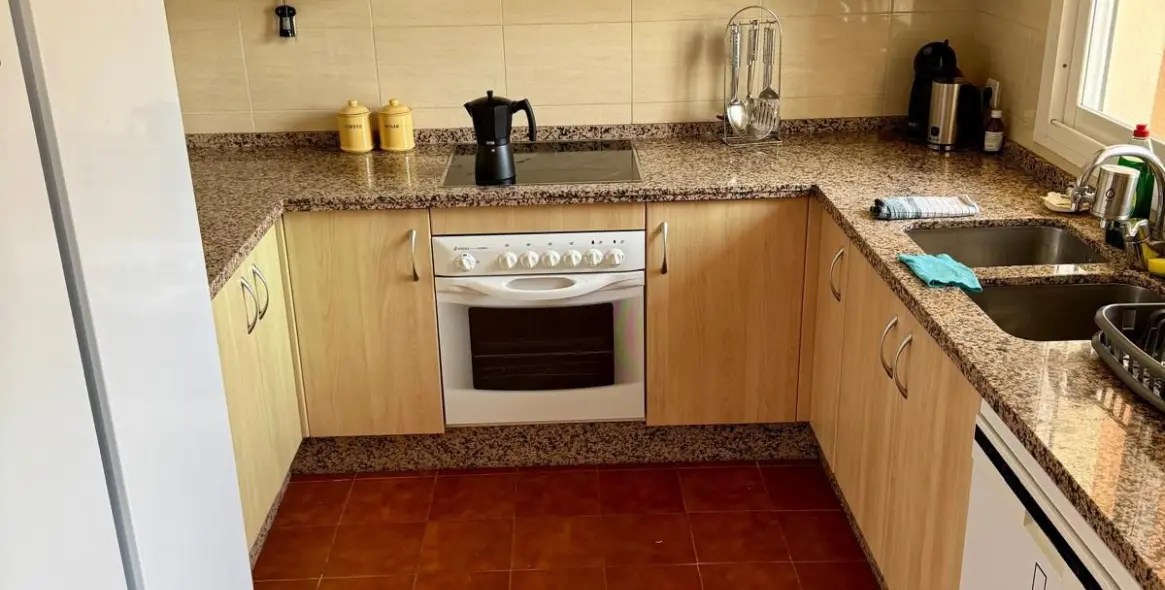 Long-term rent of semi-detached house in Estepona 8