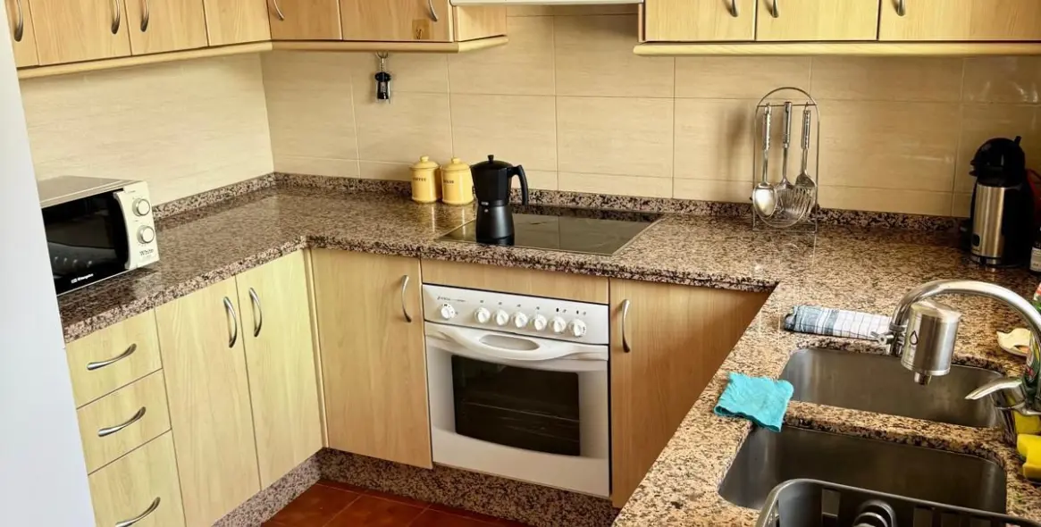 Long-term rent of semi-detached house in Estepona 9