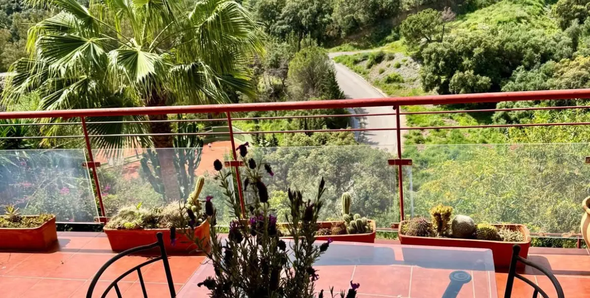 Long-term rent of semi-detached house in Estepona 12