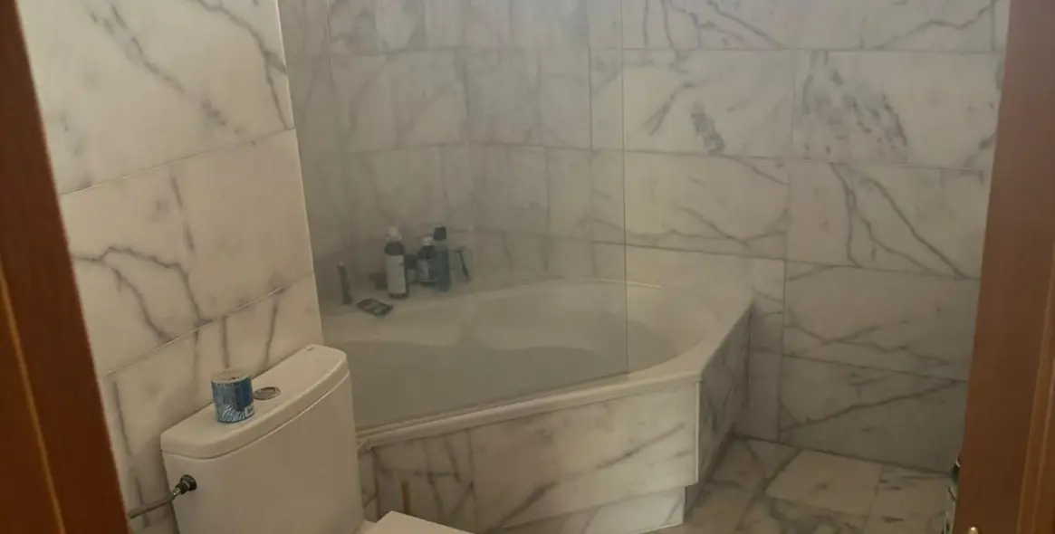 Долгосрочная аренда дома на две семьи в Estepona 22