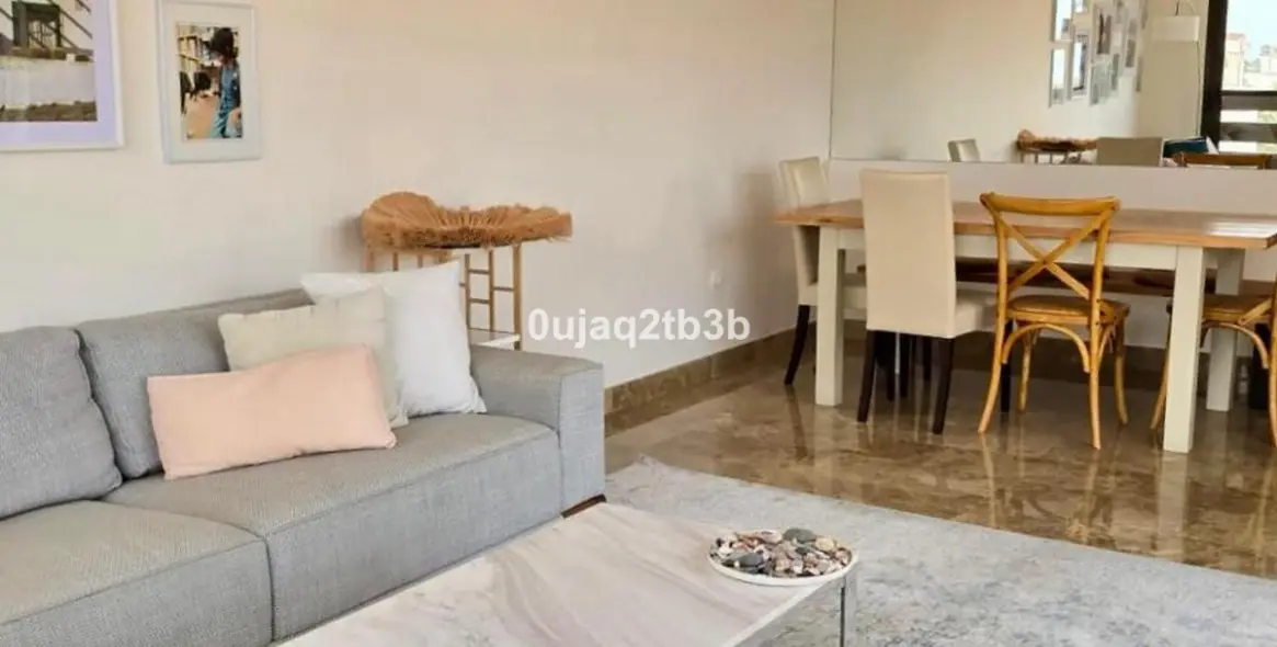 Long-term rent of penthouse in Selwo 1