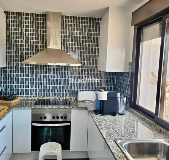 Long-term rent of penthouse in Selwo