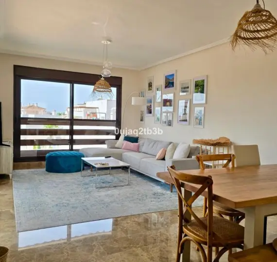 Long-term rent of penthouse in Selwo