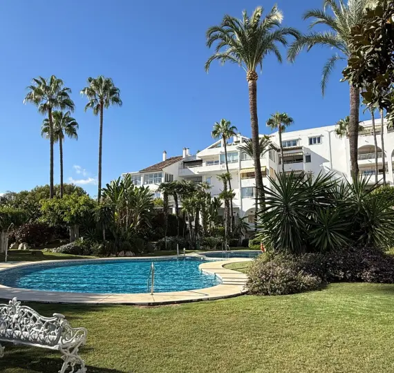 Long-term rent of ground floor apartment in Estepona