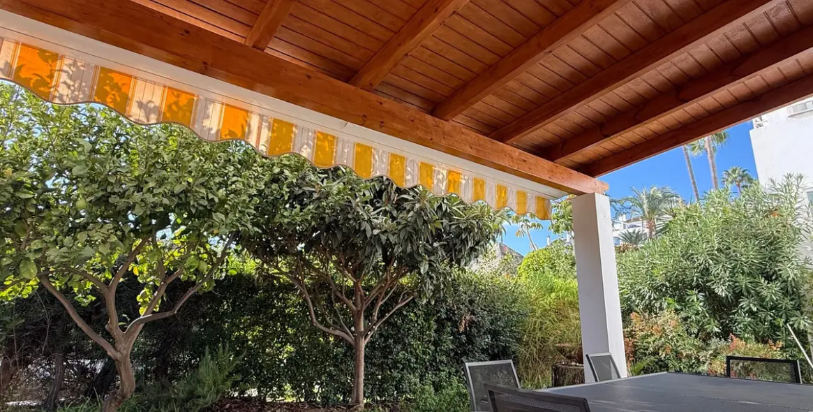 Long-term rent of ground floor apartment in Estepona 14