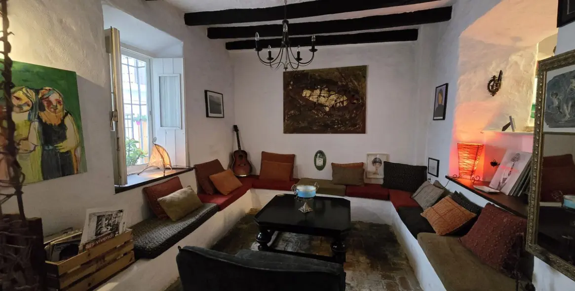 Long-term rent of townhouse in Estepona 1