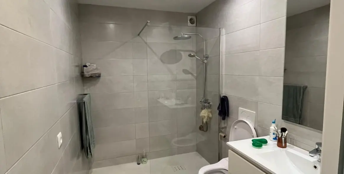 Долгосрочная аренда апартаментов на первом этаже в Atalaya 15