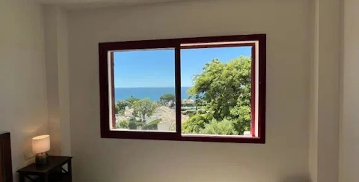 Long-term rent of penthouse in Casares 18