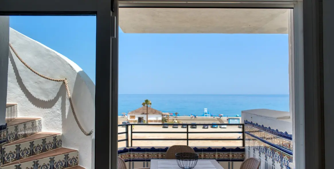 Long-term rent of penthouse duplex in Manilva 8