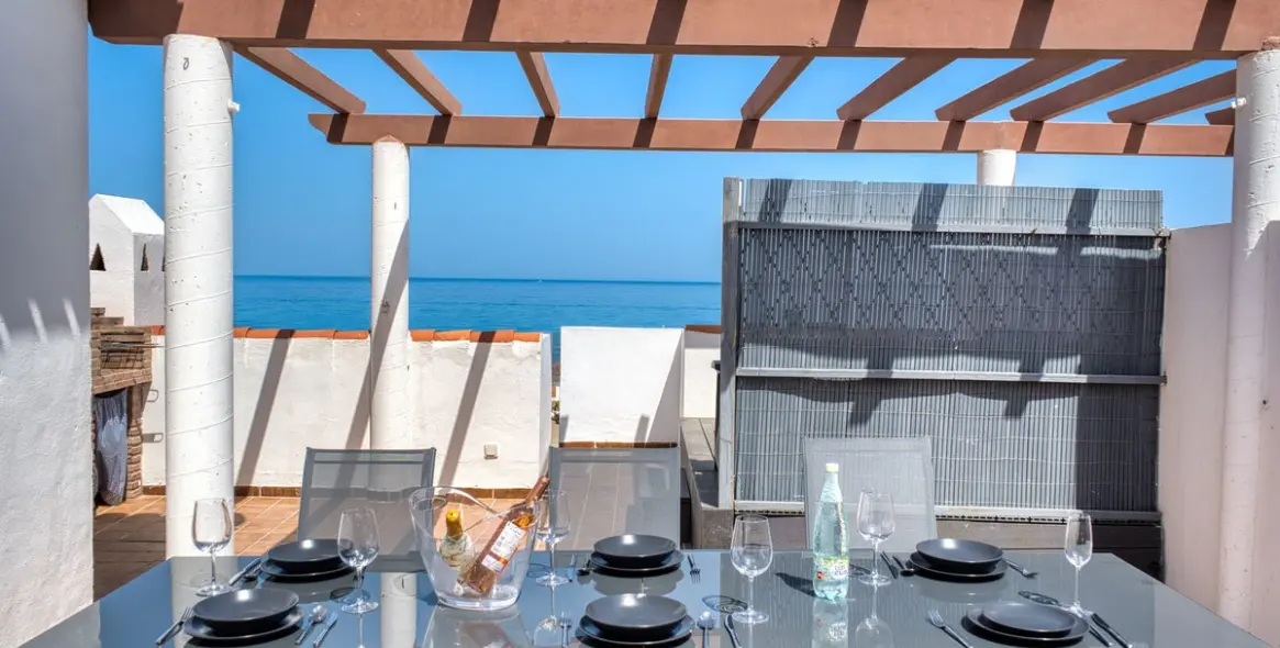 Long-term rent of penthouse duplex in Manilva 13