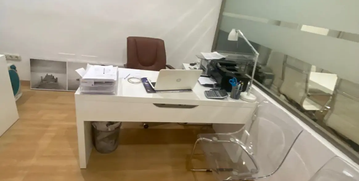 Long-term rent of office in Marbella 4