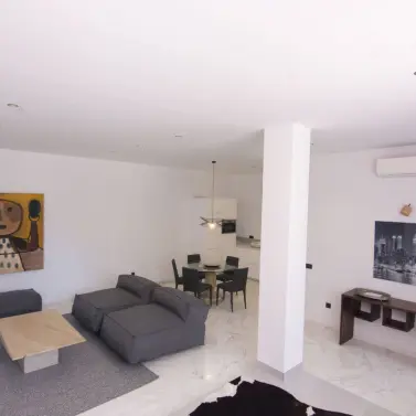 Long-term rent of ground floor apartment in La Mairena