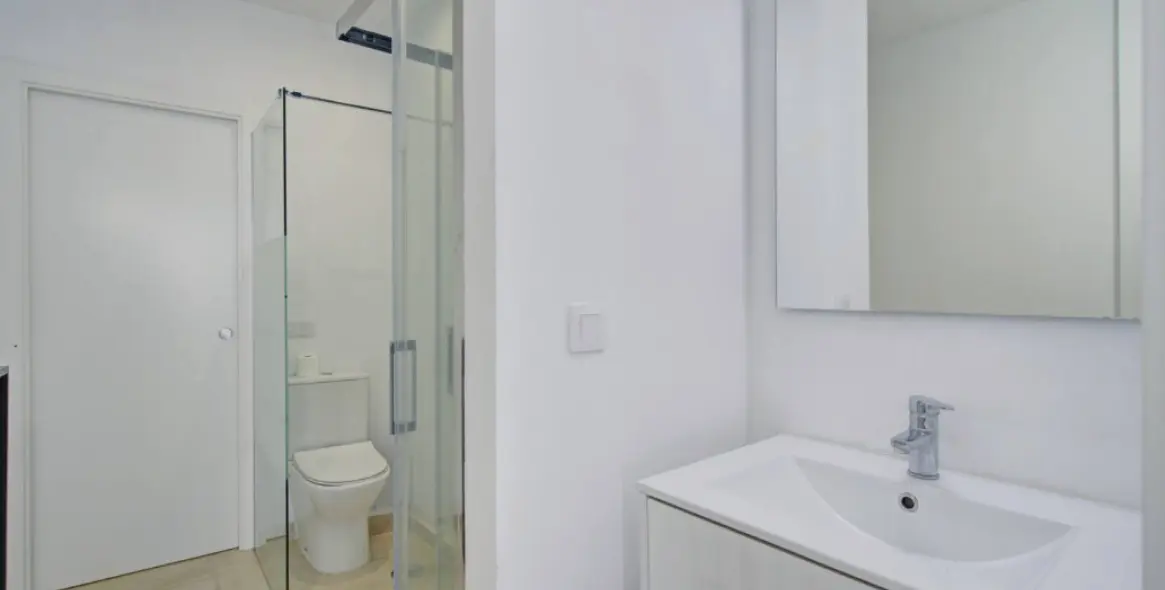 Long-term rent of townhouse in Estepona 16