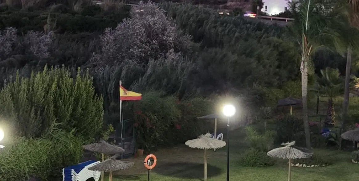 Долгосрочная аренда апартаментов на среднем этаже в Manilva 22