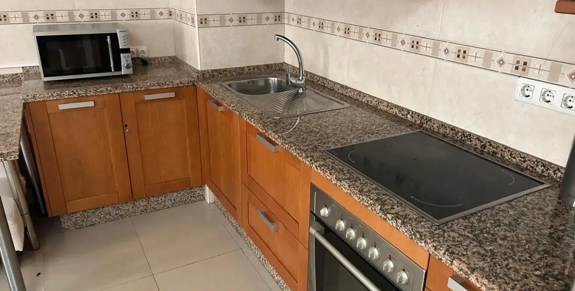 Долгосрочная аренда апартаментов на первом этаже в Fuengirola 3