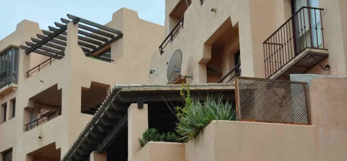 Долгосрочная аренда апартаментов на среднем этаже в Mijas 0