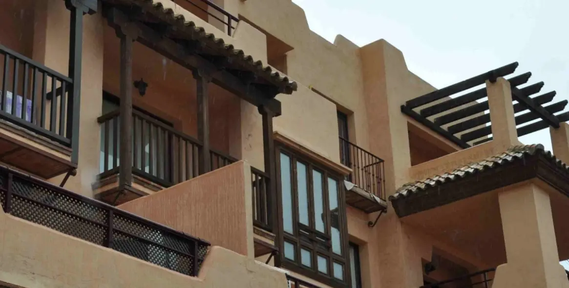 Долгосрочная аренда апартаментов на среднем этаже в Mijas 2