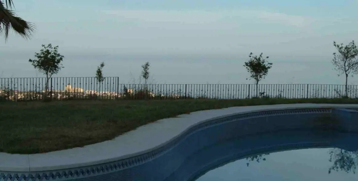 Долгосрочная аренда апартаментов на среднем этаже в Mijas 6