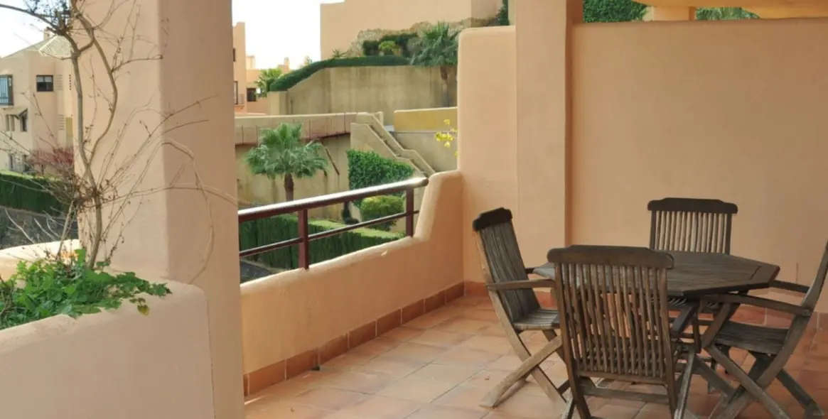 Долгосрочная аренда апартаментов на среднем этаже в Mijas 10