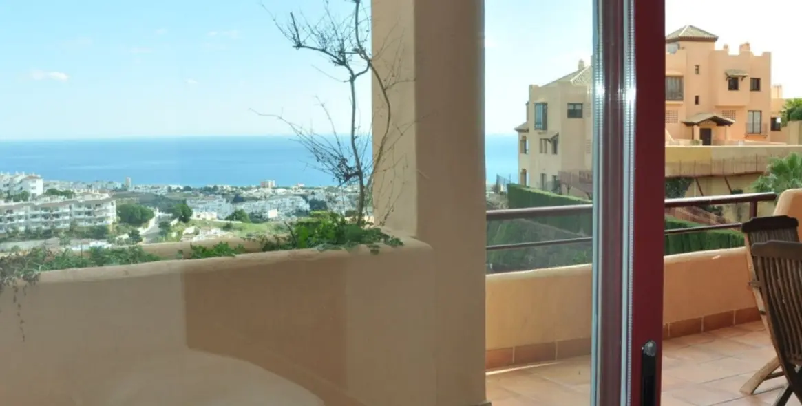 Долгосрочная аренда апартаментов на среднем этаже в Mijas 13