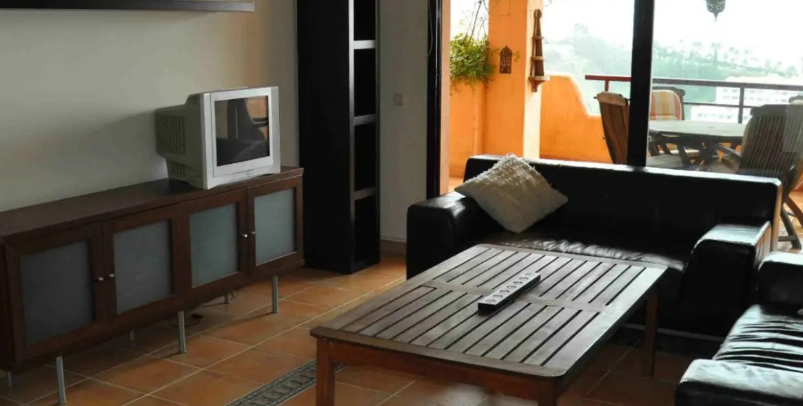 Долгосрочная аренда апартаментов на среднем этаже в Mijas 15