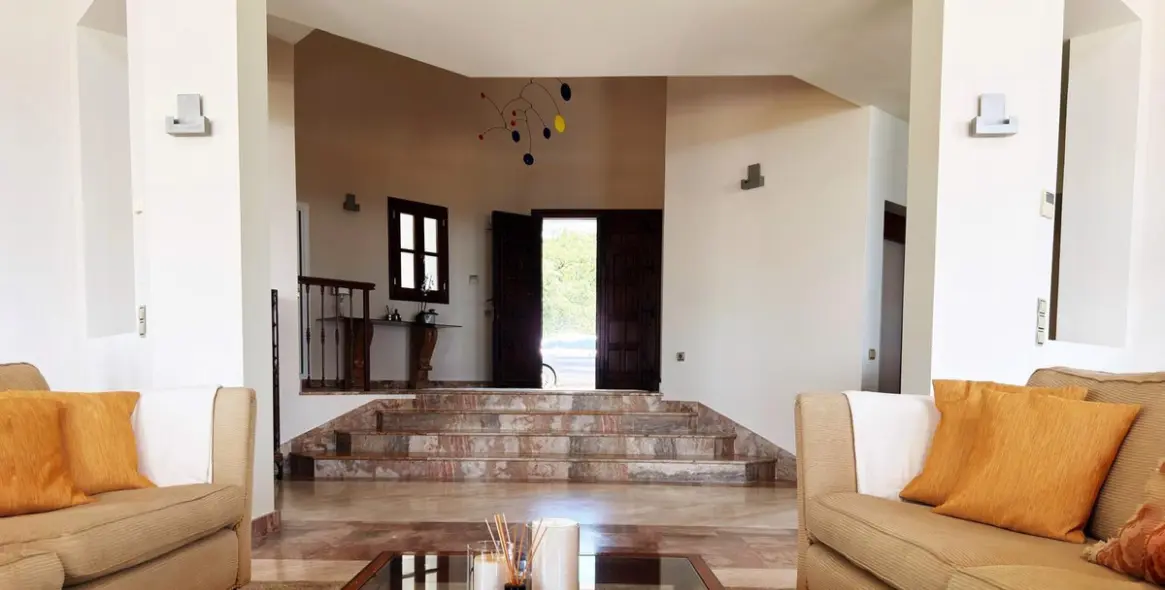 Long-term rent of detached villa in La Zagaleta 27