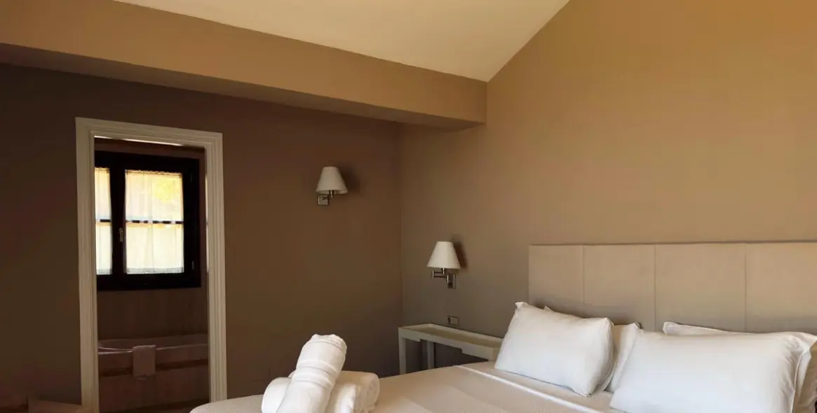 Long-term rent of detached villa in La Zagaleta 30