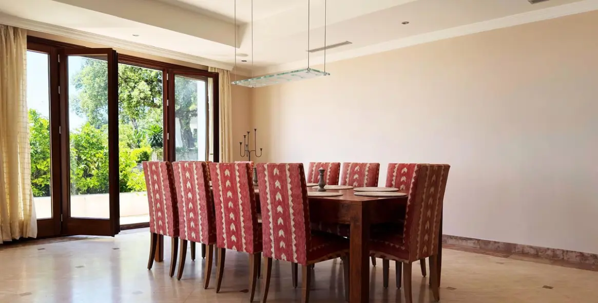 Long-term rent of detached villa in La Zagaleta 47