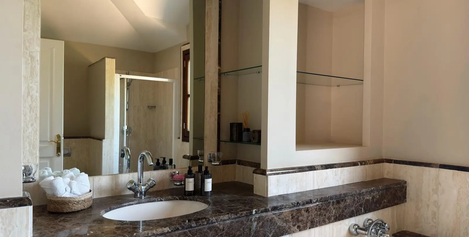 Sale of detached villa in La Zagaleta 39