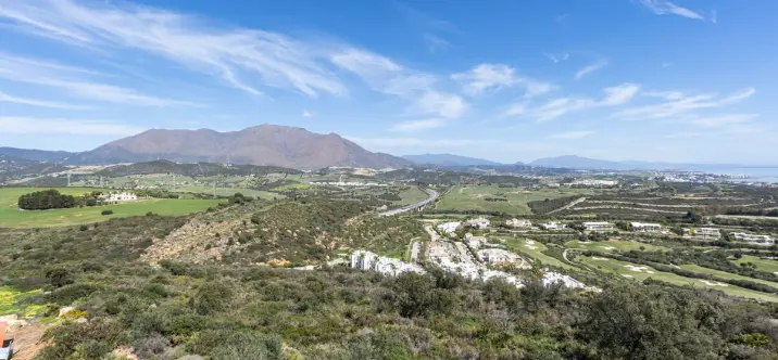 Долгосрочная аренда пентхауса в Casares 2