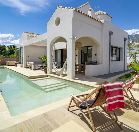 Long-term rent of detached villa in Marbella
