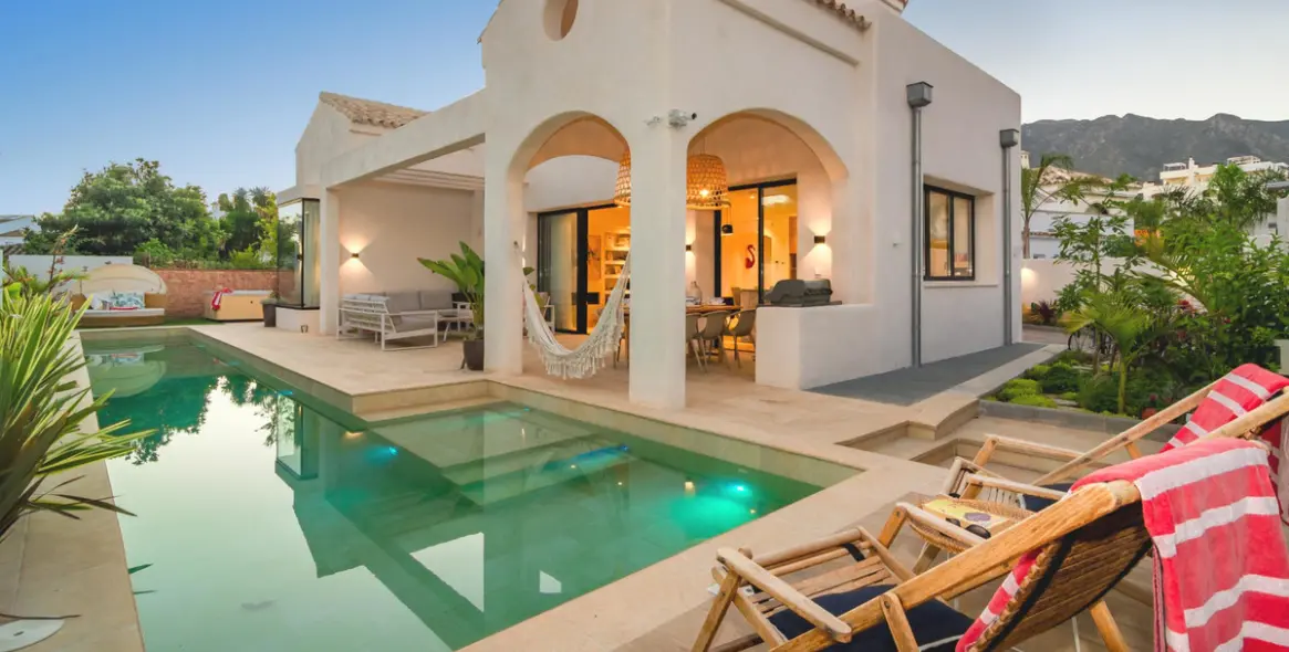 Long-term rent of detached villa in Marbella 1