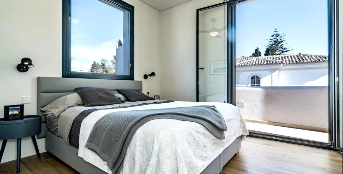 Long-term rent of detached villa in Marbella 13