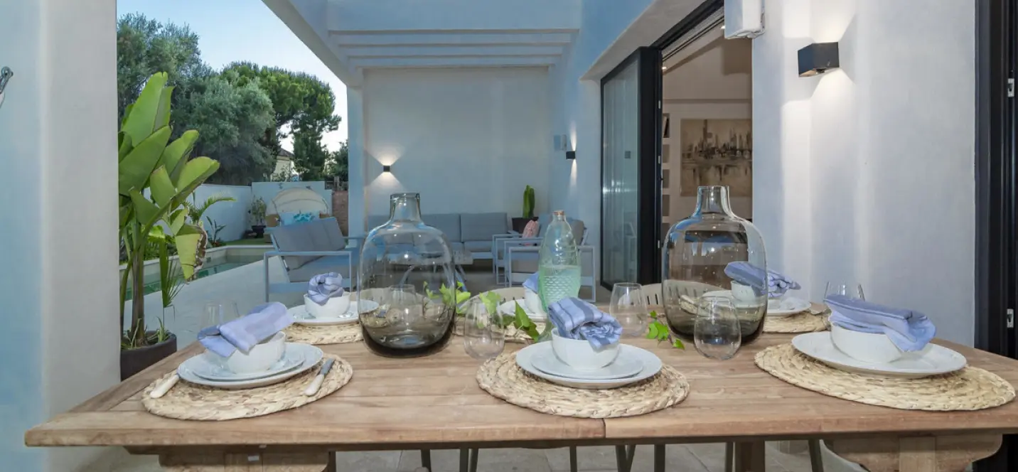 Short-term rent of detached villa in Marbella 4