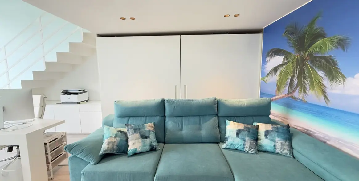 Long-term rent of office in Nueva Andalucía 10