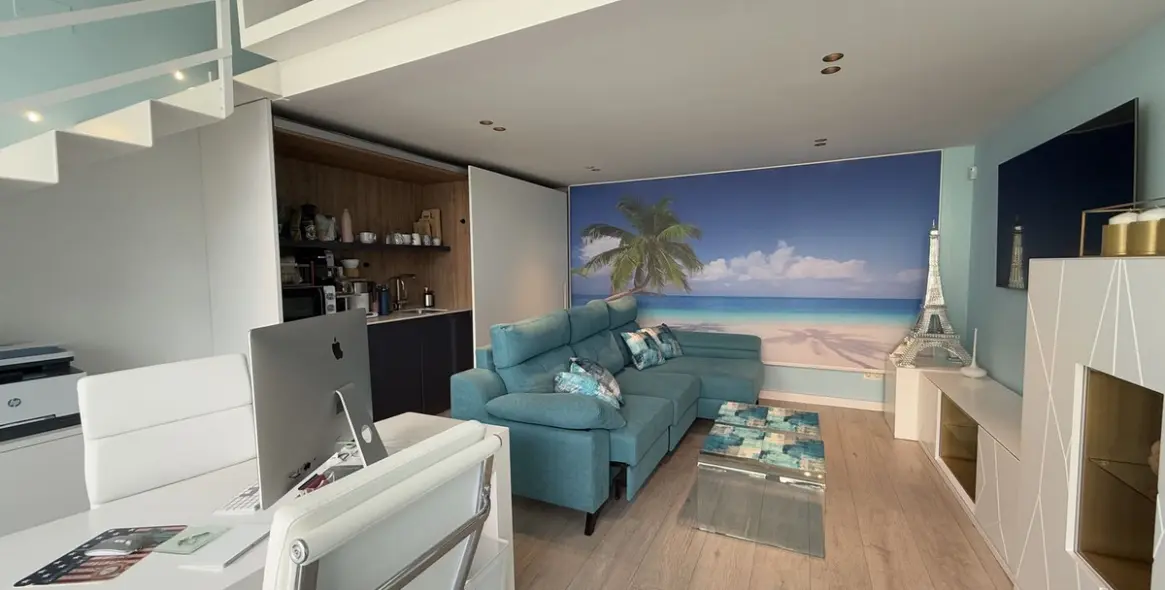 Long-term rent of office in Nueva Andalucía 11