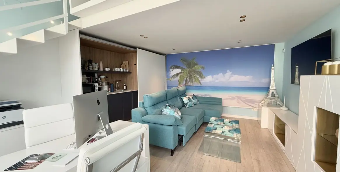 Long-term rent of office in Nueva Andalucía 19