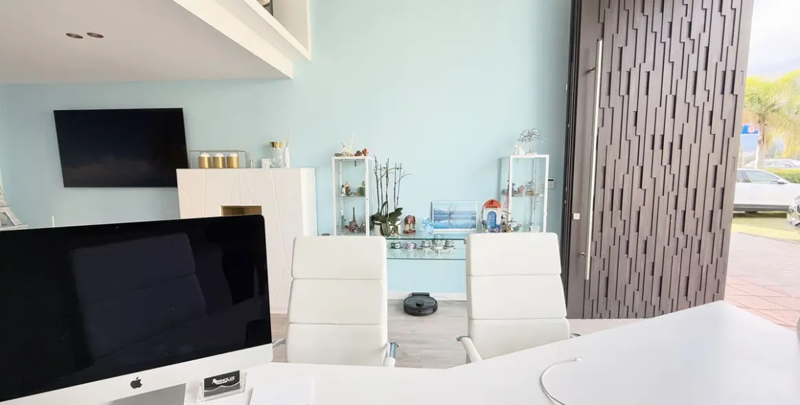 Долгосрочная аренда офиса в Nueva Andalucía 25