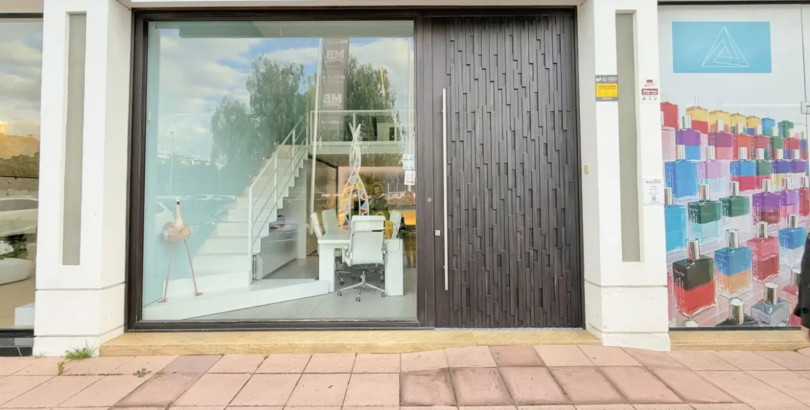 Долгосрочная аренда офиса в Nueva Andalucía 29