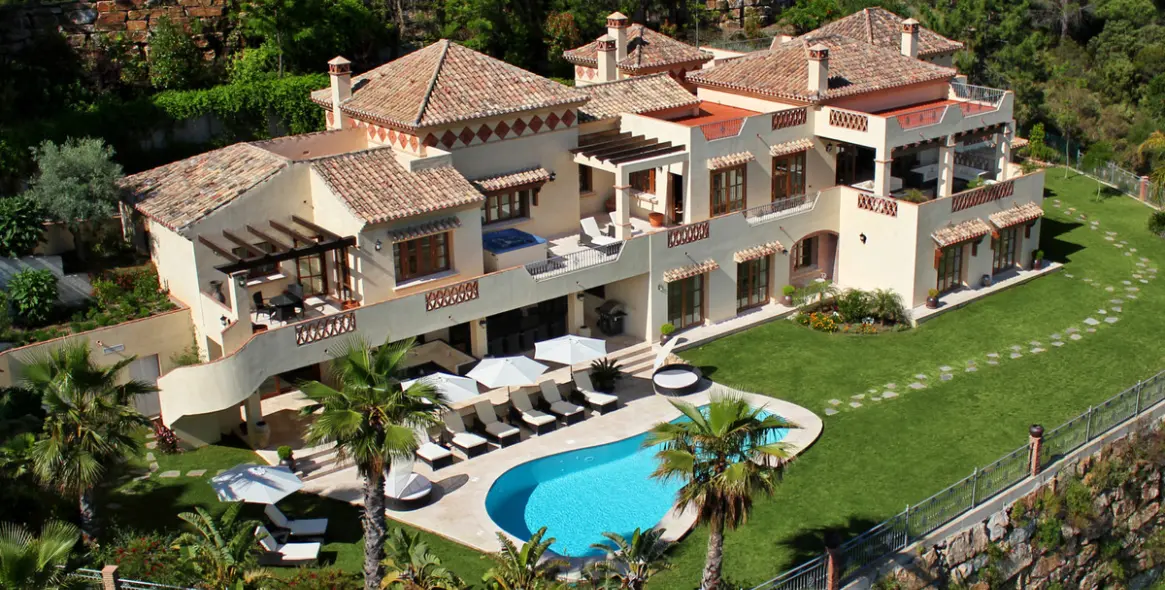 Краткосрочная аренда  отдельно стоящей виллы в El Madroñal 1