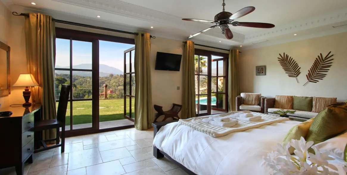 Краткосрочная аренда  отдельно стоящей виллы в El Madroñal 13