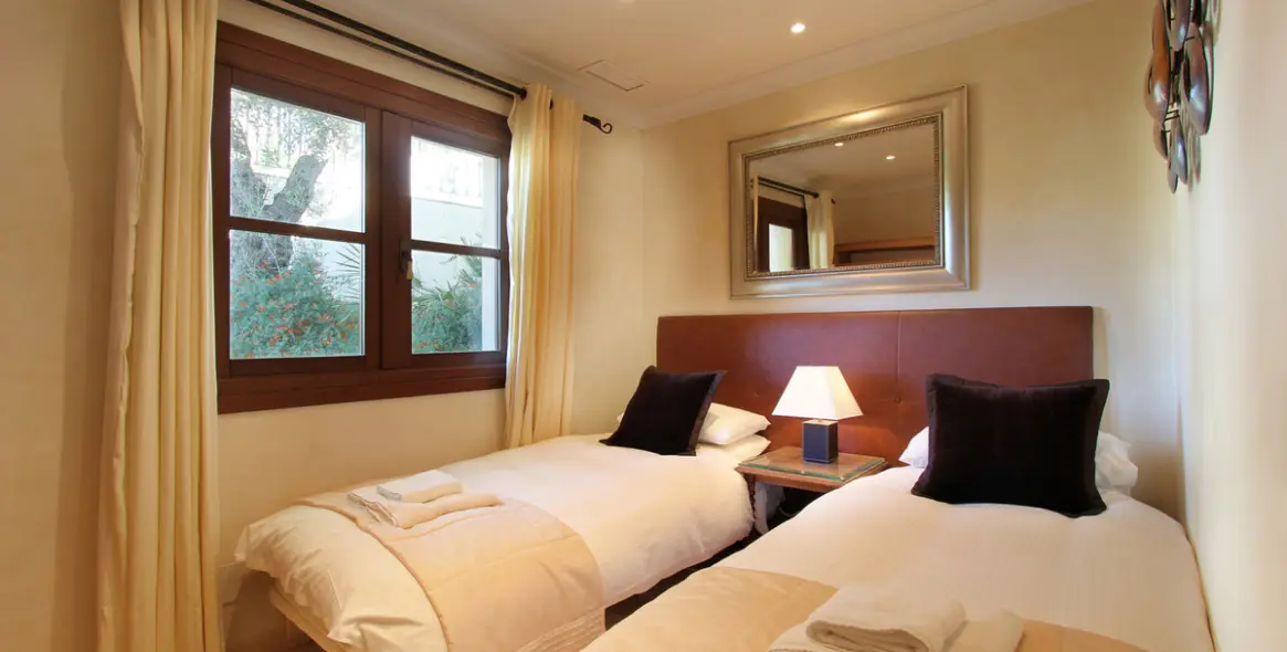 Краткосрочная аренда  отдельно стоящей виллы в El Madroñal 16