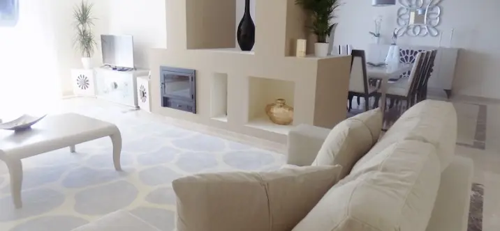 Short-term rent of detached villa in Puerto Banús 2
