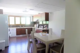 Image 6 thumb