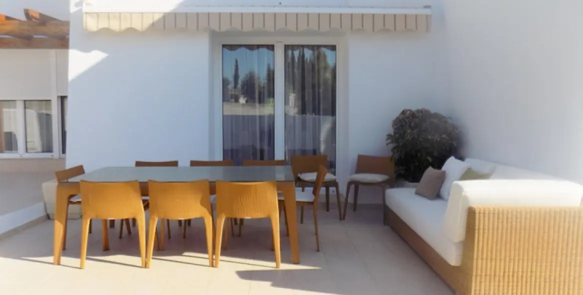 Short-term rent of detached villa in Puerto Banús 11