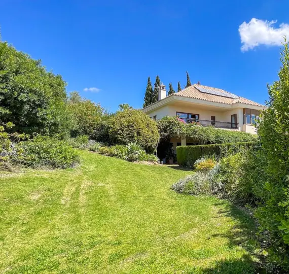 Краткосрочная аренда  отдельно стоящей виллы в El Rosario