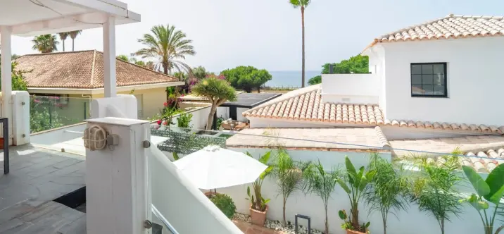 Краткосрочная аренда  отдельно стоящей виллы в Marbesa 0