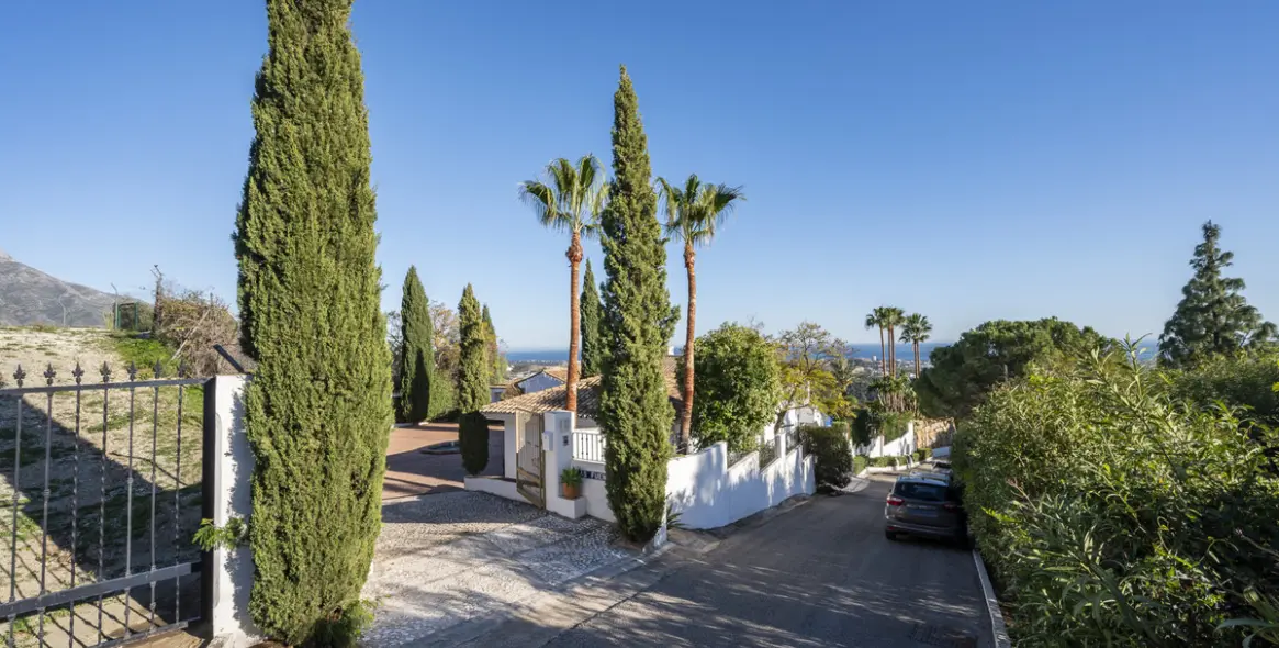 Краткосрочная аренда  отдельно стоящей виллы в El Madroñal 55